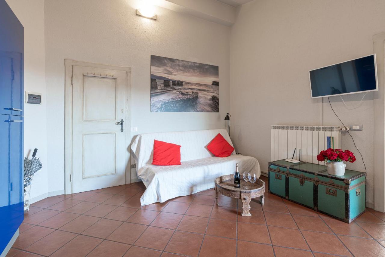 Appartamento Agata San Felice del Benaco Buitenkant foto